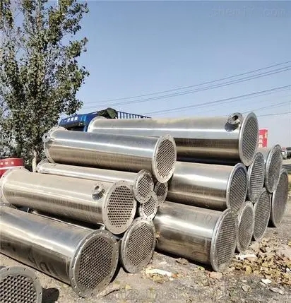 不銹鋼反應(yīng)釜冷凝器